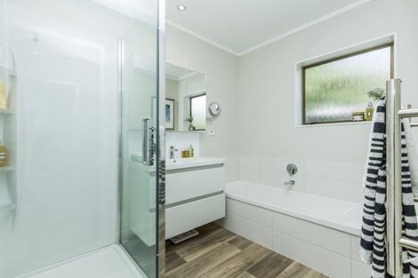 Photo of property in 9a Willis Street, Bader, Hamilton, 3206