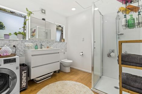 Photo of property in 21 Foster Crescent, Snells Beach, 0920