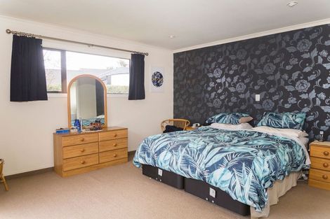 Photo of property in 5 Birch Drive, Dannevirke, 4930