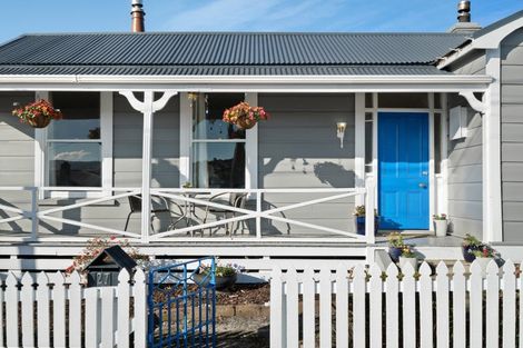 Photo of property in 27 Galloway Street, Mornington, Dunedin, 9011
