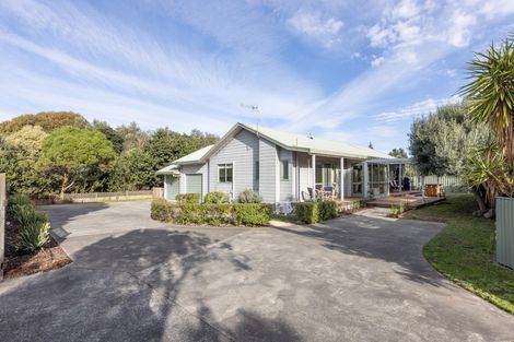 Photo of property in 14 Gill Road, Bay View, Napier, 4104