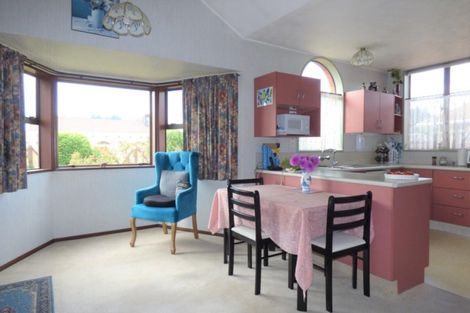 Photo of property in 1 Salisbury Crescent, Oamaru North, Oamaru, 9400