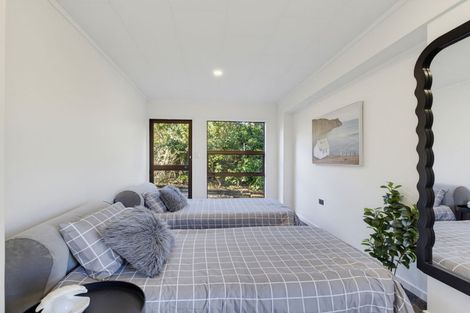Photo of property in 16 Kaiwaka-mangawhai Road, Kaiwaka, 0975