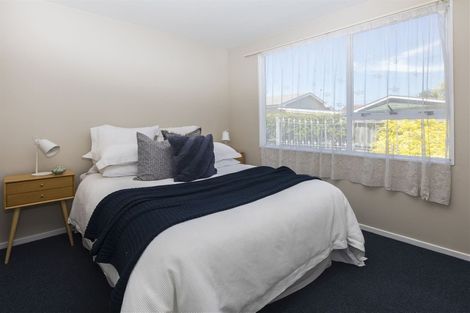 Photo of property in 2/87 Olliviers Road, Phillipstown, Christchurch, 8011