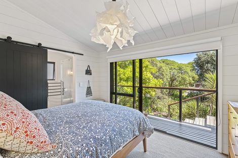 Photo of property in 89 The Esplanade, Raumati South, Paraparaumu, 5032