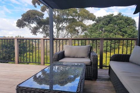 Photo of property in 8 Peter Terrace, Castor Bay, Auckland, 0620