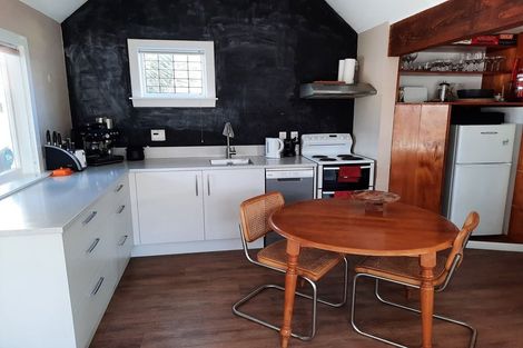 Photo of property in 5 Marine Parade, North New Brighton, Christchurch, 8083