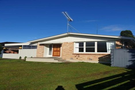 Photo of property in 17 Walker Terrace, Dinsdale, Hamilton, 3204