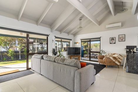 Photo of property in 213a Chartwell Avenue, Whangamata, 3620