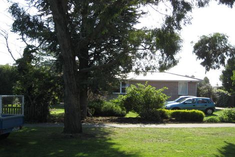 Photo of property in 13 Mcilraith Street, Darfield, 7510