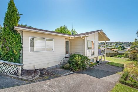 Photo of property in 31 Lingham Crescent, Torbay, Auckland, 0630