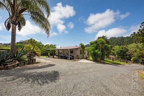Photo of property in 16 Fletcher Road, Waimauku, 0881