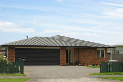 Photo of property in 14 Barrett Road, Whalers Gate, New Plymouth, 4310