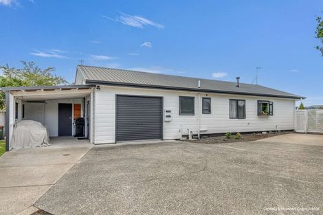 Photo of property in 9a Robinson Avenue, Holdens Bay, Rotorua, 3010