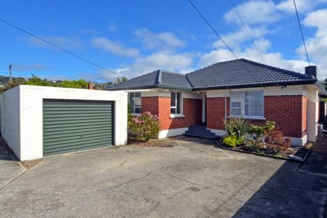 Photo of property in 42a Hargest Crescent, Saint Kilda, Dunedin, 9012