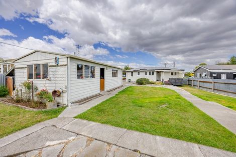Photo of property in 6 Montgomery Street, Waipukurau, 4200