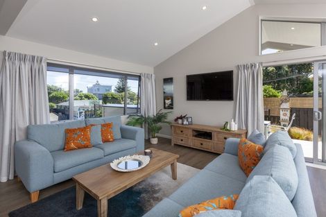 Photo of property in 118 Rosetta Road, Raumati South, Paraparaumu, 5032