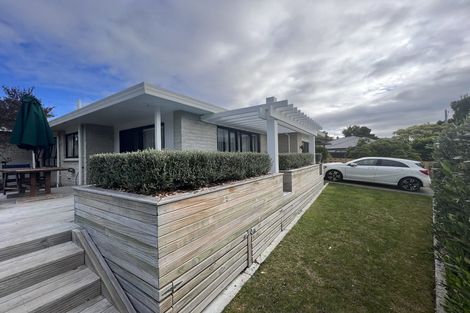 Photo of property in 1/46 Campbell Street, Havelock North, 4130
