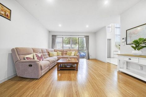 Photo of property in 8 Moville Drive, Flat Bush, Auckland, 2019
