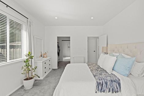 Photo of property in 107 Fulford Street, New Plymouth, 4310