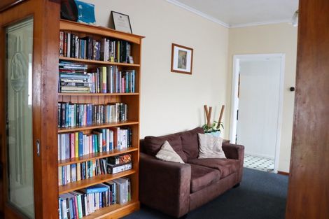 Photo of property in 9 Harris Road, Mount Wellington, Auckland, 1051