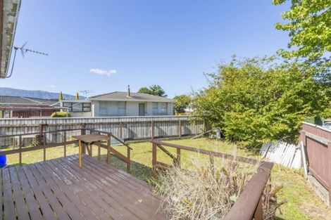 Photo of property in 23 Harvard Grove, Totara Park, Upper Hutt, 5018