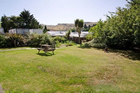 Photo of property in 147 Branxholm Street, Roxburgh, 9500