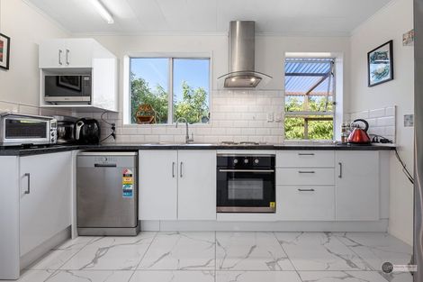 Photo of property in 24b Logie Street, Stokes Valley, Lower Hutt, 5019