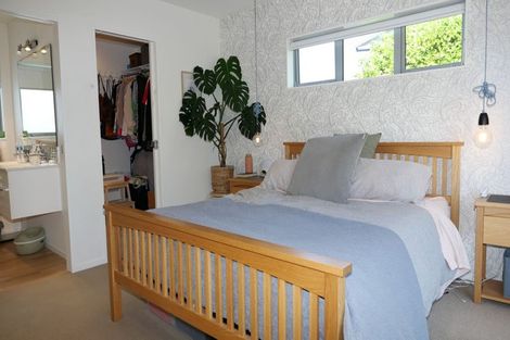 Photo of property in 61 Hillcrest Road North, Raumati Beach, Paraparaumu, 5032