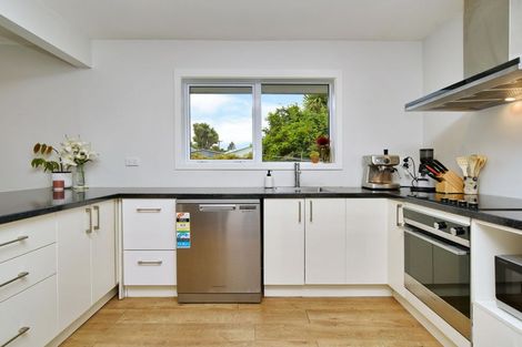 Photo of property in 4/31 Heywood Terrace, Richmond, Christchurch, 8013