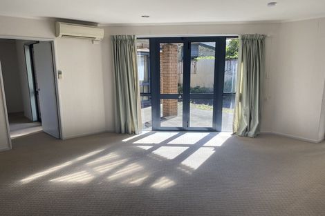 Photo of property in 36 Dixon Road, Fitzroy, Hamilton, 3206