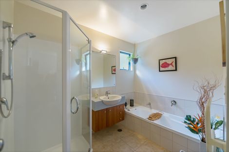 Photo of property in 18 Carento Way, Stanmore Bay, Whangaparaoa, 0932