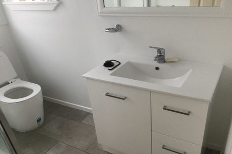 Photo of property in 2/205 The Terrace, Wellington Central, Wellington, 6011