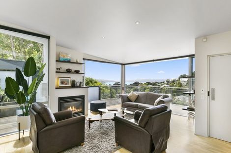 Photo of property in 3 Northland Road, Northland, Wellington, 6012