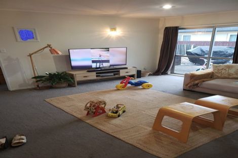 Photo of property in 29 Wycherley Drive, Bucklands Beach, Auckland, 2014