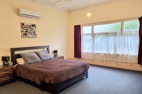 Photo of property in 121 Forbury Road, Saint Clair, Dunedin, 9012