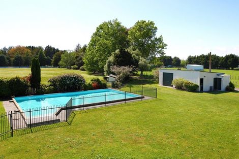 Photo of property in 67 Mangaroa Road, Longlands, Hastings, 4174