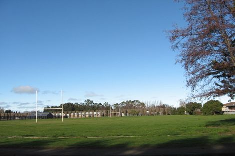 Photo of property in 23 Eglinton Street, Winton, 9720