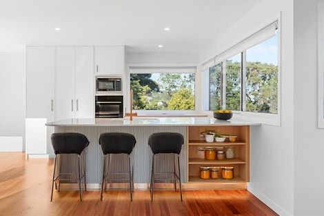 Photo of property in 1 Keith Smith Avenue, Beach Haven, Auckland, 0626