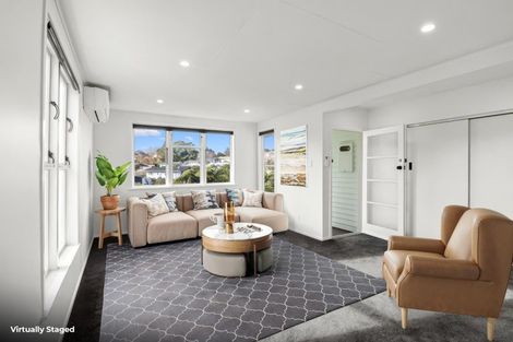 Photo of property in 65b Endeavour Street, Marfell, New Plymouth, 4310