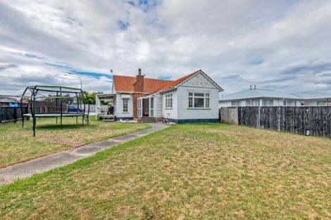 Photo of property in 1006 Tremaine Avenue, Roslyn, Palmerston North, 4414