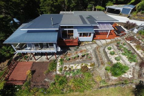 Photo of property in 20 Bayview Road, Paihia, 0200