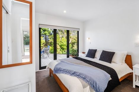 Photo of property in 347 Rockell Road, Whananaki, Hikurangi, 0181