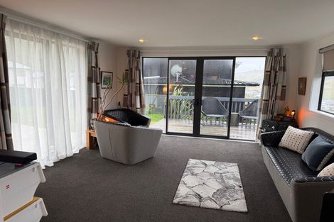 Photo of property in 36 Melksham Drive, Churton Park, Wellington, 6037