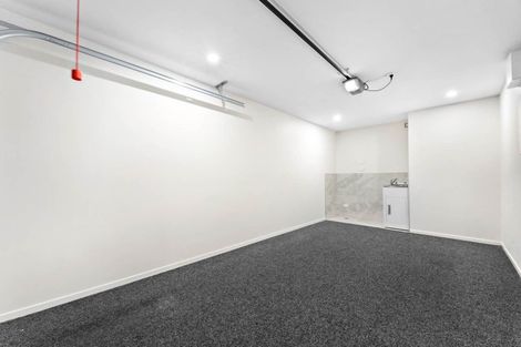 Photo of property in 11c Bowman Road, Forrest Hill, Auckland, 0620
