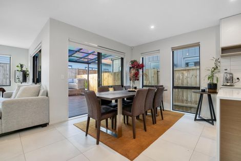 Photo of property in 39 Kabardin Street, Karaka, Papakura, 2113