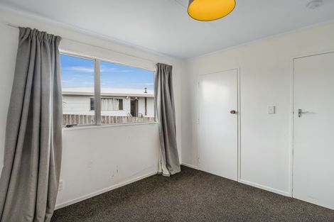 Photo of property in 10 Tainui Street, Castlecliff, Whanganui, 4501