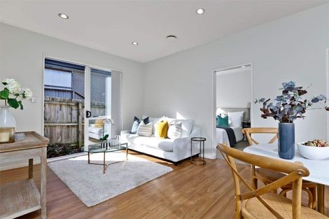 Photo of property in 85 Hugh Green Drive, Pinehill, Auckland, 0632