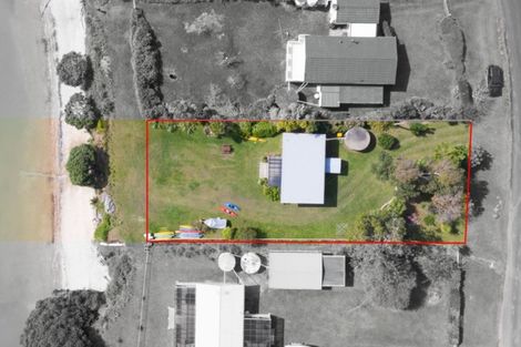 Photo of property in 12 Sergeant Road, Awhitu, 2684