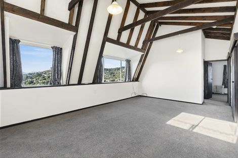 Photo of property in 9 Oldham Way, Crofton Downs, Wellington, 6035